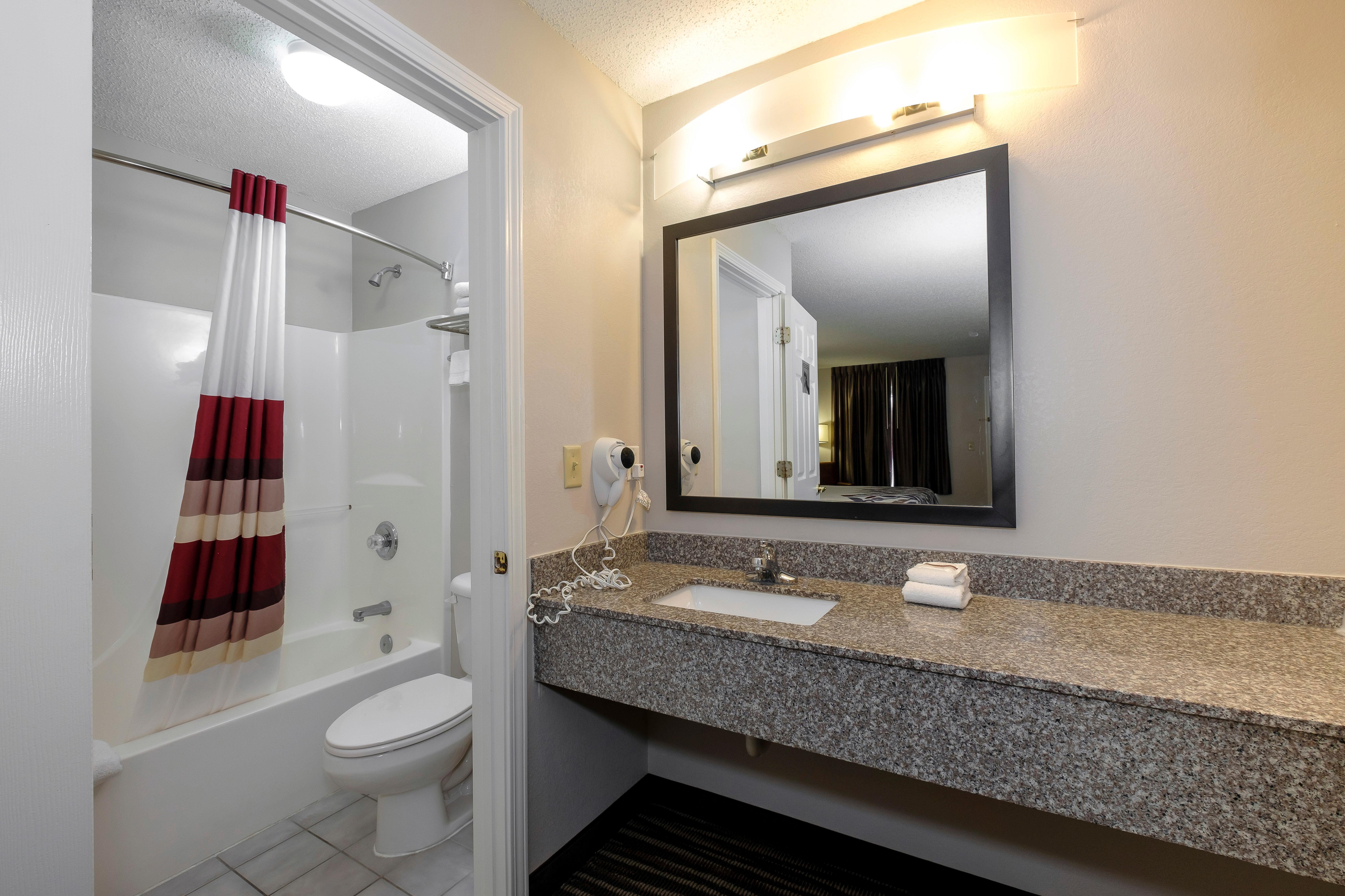 Red Roof Inn Defuniak Springs Luaran gambar